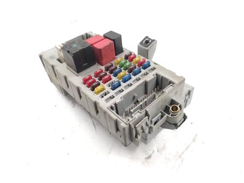 Boîte à Fusibles FIAT PUNTO (188_) 1.3 JTD 16V | BP21152370E1 