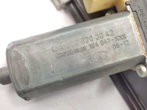 Rudehejsemekanisme Højre bagtil MERCEDES-BENZ C-CLASS (W203) C 220 CDI (203.006, 203.008) | BP26596596C25 