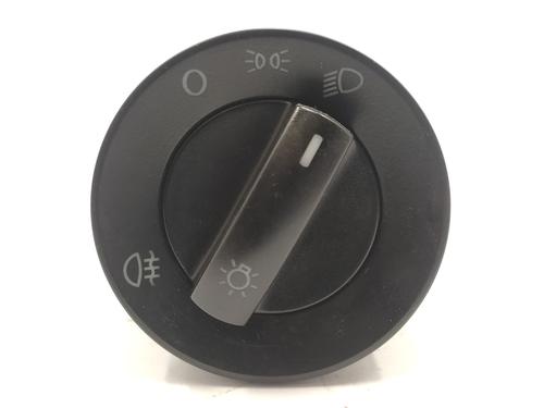 Headlight switch VW POLO IV (9N_, 9A_) 1.4 16V | BP21158926I24 