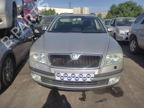 Warning switch SKODA OCTAVIA II Combi (1Z5) 2.0 FSI | BP36597703I22 - Image 6
