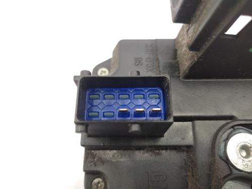 Front right lock RENAULT TRAFIC II Van (FL)  | BP21156393C97 