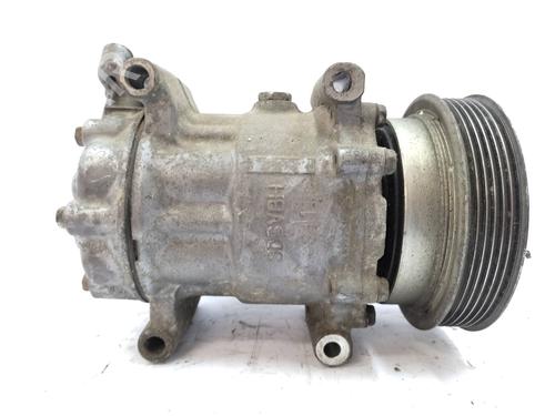 Used AC compressor RENAULT CLIO III (BR0/1, CR0/1) [2005-2014]  21151988