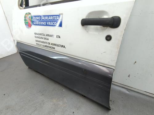 Left front door NISSAN TERRANO II (R20) 2.7 TDi 4WD | BP26940920C2 