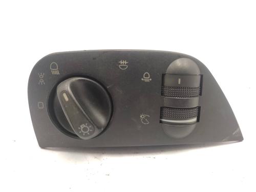 Used Headlight switch SEAT INCA (6K9) [1995-2003]  21158752