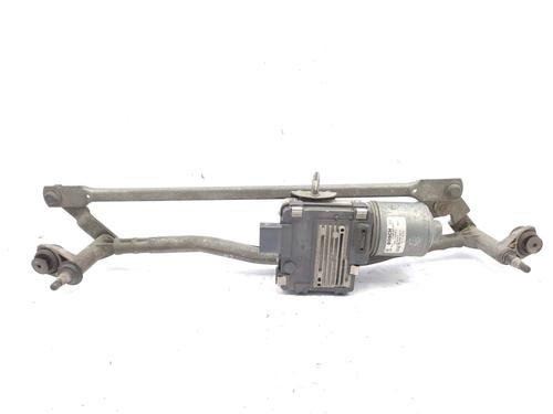 Used Front wiper motor AUDI A3 (8P1) 1.6 FSI (115 hp) 29586374