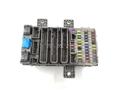 Used Fuse box HONDA CIVIC VIII Hatchback (FN, FK) 2.2 CTDi (FK3) (140 hp) 21152027