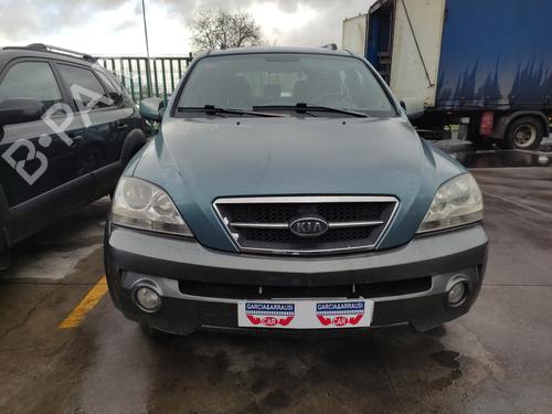 Right headlight KIA SORENTO I (JC) 2.5 CRDi 4WD | BP21661457C29 