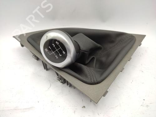 Used Shift knob BMW 1 (E87) 118 d (122 hp) 22523082
