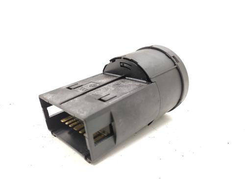 Headlight switch VW POLO (9N_, 9A_) 1.2 | BP21151386I24 