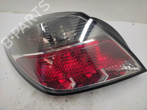 Used Left taillight OPEL ASTRA H GTC (A04) [2005-2010]  21149237