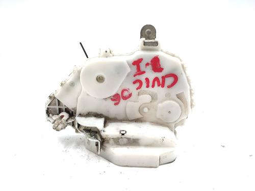 Used Front left lock HONDA CIVIC VIII Hatchback (FN, FK) [2005-2012]  21154953