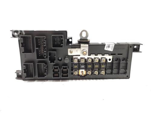 Fuse box VOLVO XC90 I (275) D5 AWD | BP28450522E1