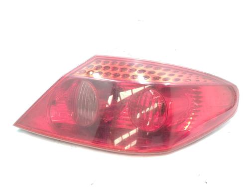 right-taillight-peugeot-407-coupe-6c_-2005-36263073 main image