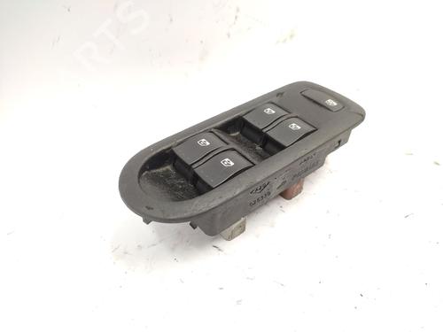 Used Left front window switch RENAULT MEGANE II (BM0/1_, CM0/1_) 1.5 dCi (BM02, BM13, BM2A, CM02, CM13) (101 hp) 26386159