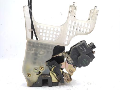 Rear left lock HYUNDAI TUCSON (JM) 2.0 CRDi | BP21158857C100 