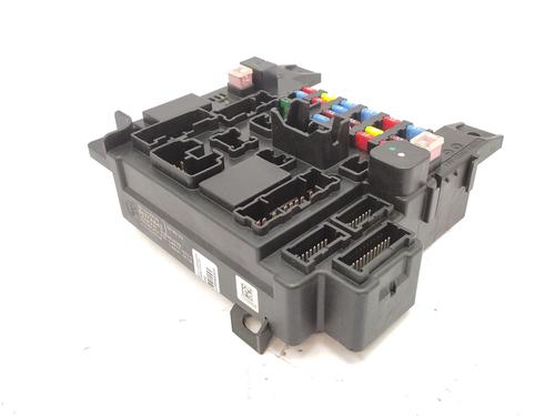 Used Fuse box Fuse box PEUGEOT 4007 (VU_, VV_) 2.2 HDi (156 hp) 36700490 36700490