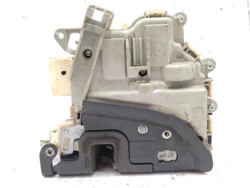 Front right lock SEAT LEON (1P1) 1.6 TDI | BP30273514C97