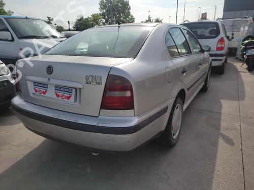 Right mirror SKODA OCTAVIA I (1U2) 1.9 TDI | BP21157126C27 