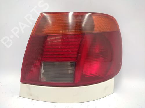 Used Right taillight AUDI A4 B5 (8D2) 1.9 TDI (90 hp) 21157280