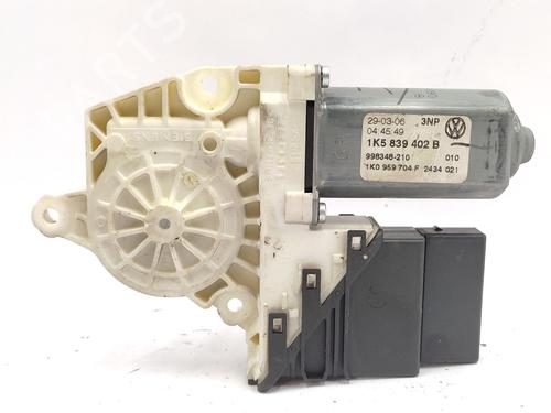 Used Right rear window motor Right rear window motor VW JETTA III (1K2) 2.0 TDI 16V (140 hp) 34247787 34247787