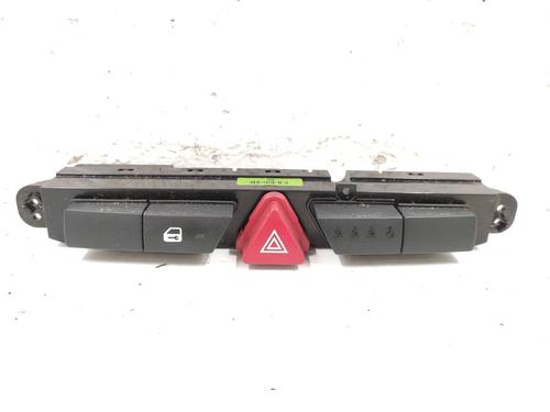 Used Warning switch KIA CEE'D Hatchback (ED) [2006-2012]  21151925