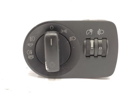 Used Headlight switch Headlight switch AUDI A3 (8V1, 8VK) 2.0 TDI (143 hp) 33704012 33704012