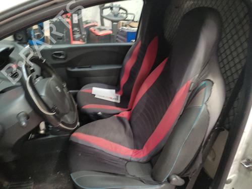 Left taillight RENAULT TWINGO II (CN0_) 1.5 dCi 75 | BP31833897C34 