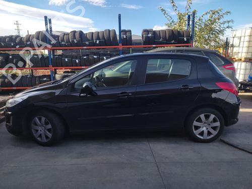 Fuse box PEUGEOT 308 I (4A_, 4C_) 1.6 HDi | BP31013804E1