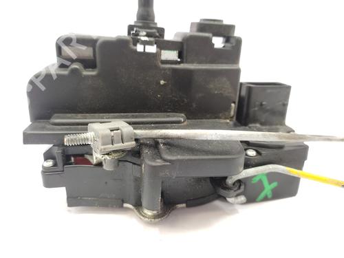 Vergrendeling links voor OPEL ANTARA A (L07) 2.0 CDTI (150 hp) 21157756