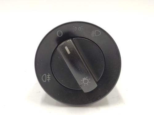 Used Headlight switch VW POLO IV (9N_, 9A_) 1.2 12V (64 hp) 29308502