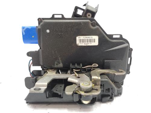 Used Rear left lock VW TOUAREG (7LA, 7L6, 7L7) [2002-2013]  21157090