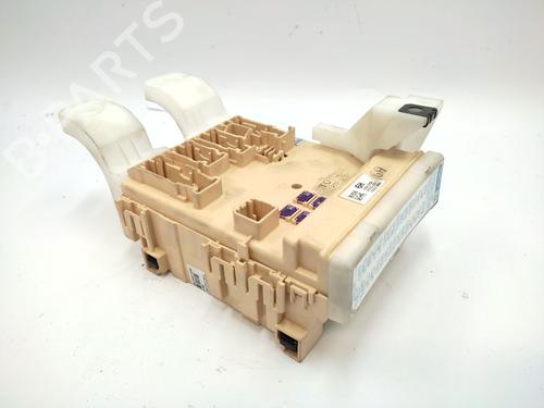 Used Fuse box TOYOTA RAV 4 IV (_A4_) [2012-2019]  32238378