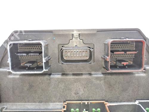 Fuse box JEEP CHEROKEE (KK) 2.8 CRD 4x4 | BP38752967E1 - Image 4