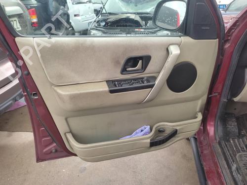 Foran støtfanger LAND ROVER FREELANDER I (L314) 2.0 Td4 4x4 | BP21153943C7 