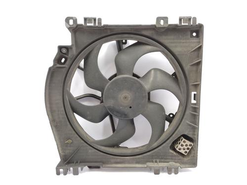 Used Radiator fan RENAULT CLIO III Hatchback Van (SB_, SR_) [2005-2025]  27208570