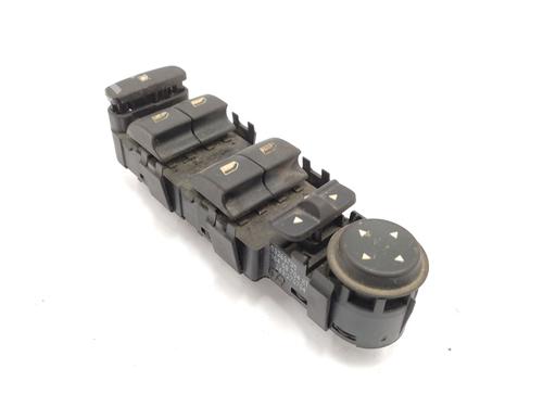 Used Left front window switch PEUGEOT 407 (6D_) 2.0 HDi 135 (6DRHRH, 6DRHRE, 6DRHRG, 6DRHRJ) (136 hp) 26597332