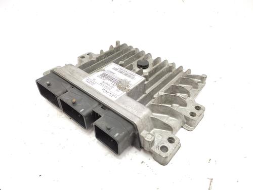 engine-control-unit-ecu-renault-twingo-ii-cn0_-2007-31885915 main image