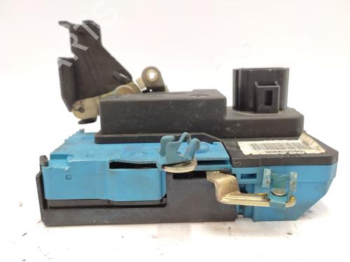 Front left lock VOLVO XC90 I (275) D5 AWD | BP28678745C98 