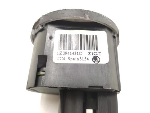 Forlygtekontakt SKODA OCTAVIA II (1Z3) 1.2 TSI | BP24682892I24 