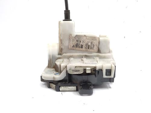 front-right-lock-fiat-500-c-312_-2009-33422024 main image