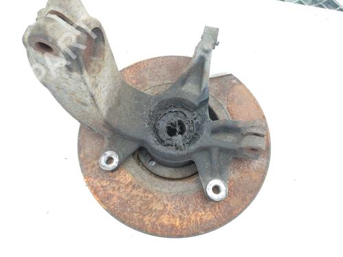 Used Right front steering knuckle RENAULT MEGANE II (BM0/1_, CM0/1_) [2001-2012]  21148862
