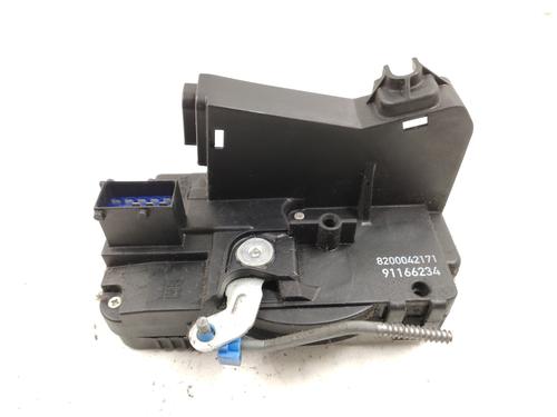 Used Front right lock RENAULT TRAFIC II Van (FL) [2001-2025]  22977847