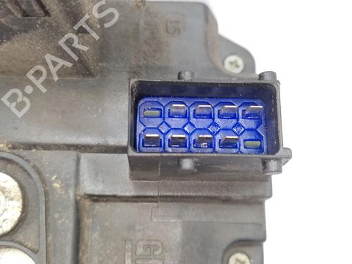 Front left lock OPEL ZAFIRA A MPV (T98) 2.0 DTI 16V (F75) | BP27242325C98 
