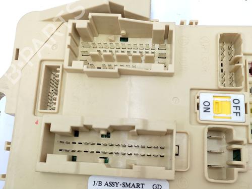 Fuse box HYUNDAI i30 (GD) 1.4 | BP29909686E1