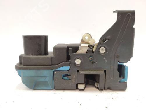Used Front left lock VOLVO XC90 I (275) D5 AWD (163 hp) 28678745