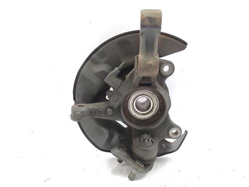 Fusée avant gauche TOYOTA COROLLA (_E12_) 2.0 D-4D (CDE120R, CDE120L_) (110 hp) 32090661