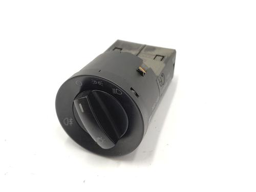 Headlight switch VW POLO IV (9N_, 9A_) 1.2 12V | BP29308502I24 