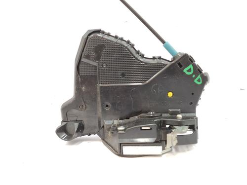 front-right-lock-toyota-rav-4-iv-_a4_-2012-2013-2014-2015-2016-2017-2018-2019-32238442 main image