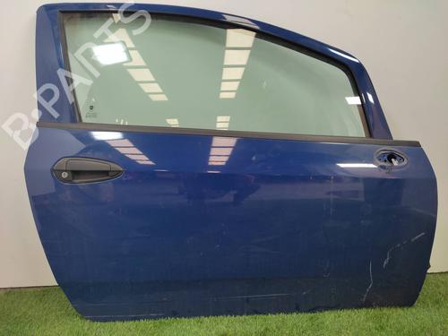 Used Right front door FIAT GRANDE PUNTO (199_) 1.2 (65 hp) 21149504