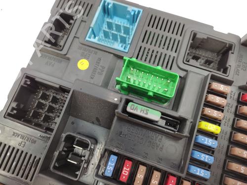 Fuse box PEUGEOT 208 I (CA_, CC_) 1.2 VTI 82 | BP29592400E1 